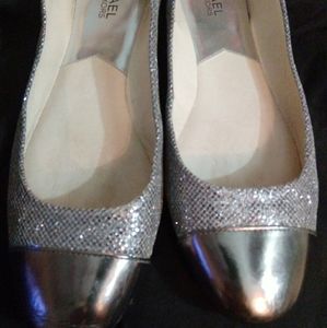 Micheal Kors silver flats